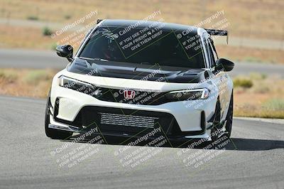 media/Jun-01-2025-VIP Trackdays (Sun) [[b20349723e]]/B Group/Session 1 (Turn 4)/